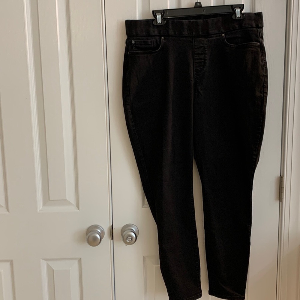 Signature by Levi Strauss stretch skinny jeans pull on size 18